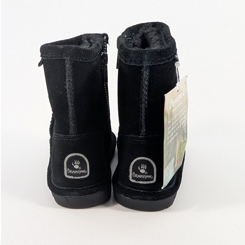 Bearpaw Kids Black Suede Winter Boots Warm Comfortable Classic - Picture 4 of 6